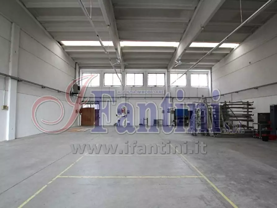 Immagine 4 di Capannone industriale in affitto  in DEL MACABRECCIA 1 a Calderara Di Reno