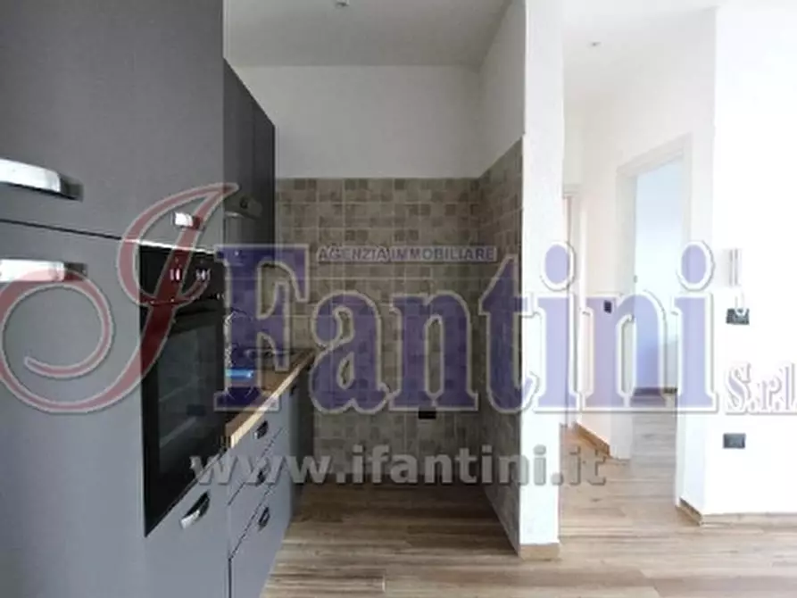 Immagine 12 di Appartamento in vendita  a Calderara Di Reno