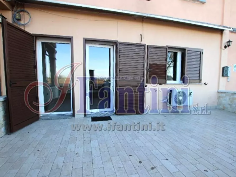 Immagine 4 di Appartamento in vendita  a Calderara Di Reno