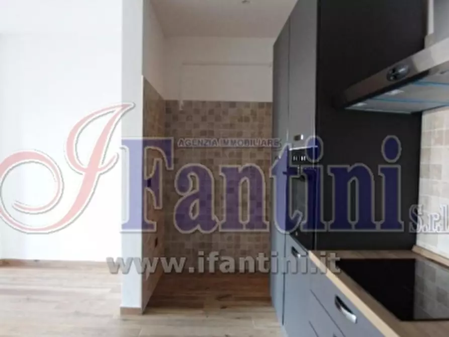 Immagine 10 di Appartamento in vendita  a Calderara Di Reno