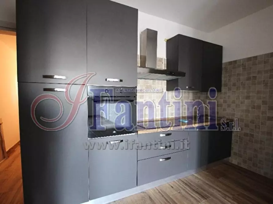 Immagine 11 di Appartamento in vendita  a Calderara Di Reno