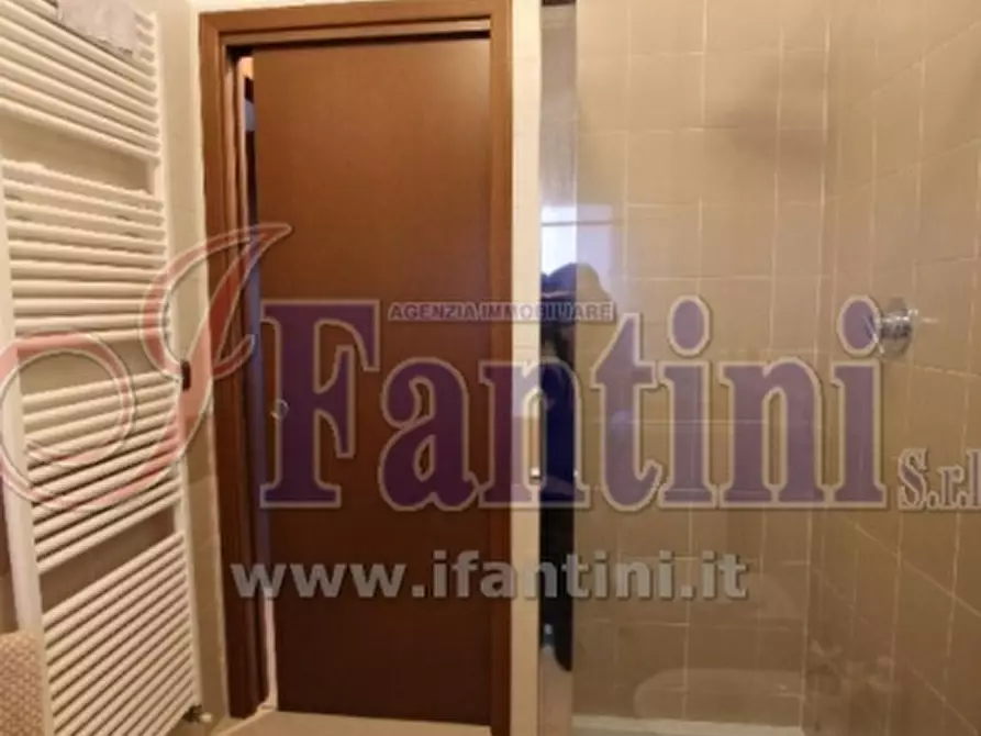 Immagine 18 di Appartamento in vendita  a Calderara Di Reno