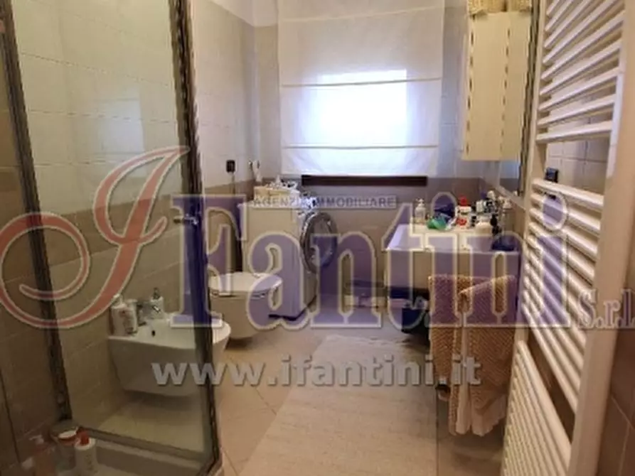 Immagine 19 di Appartamento in vendita  a Calderara Di Reno