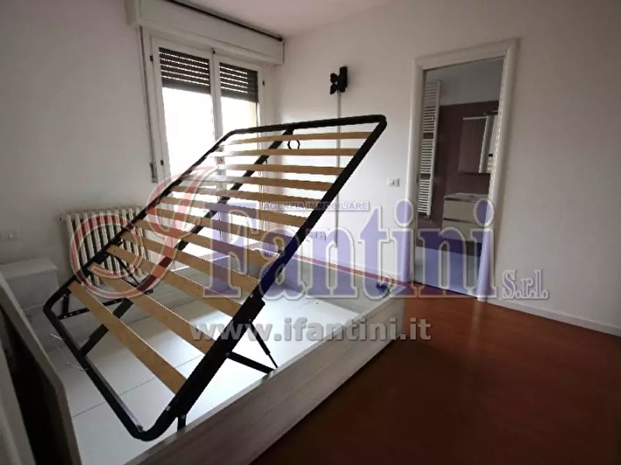 Immagine 15 di Appartamento in vendita  a Calderara Di Reno