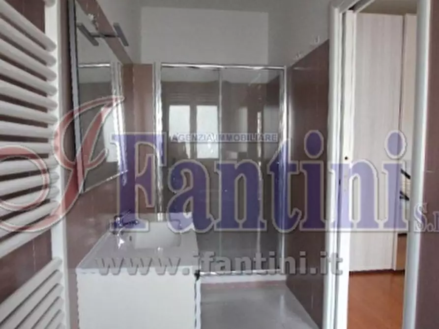 Immagine 19 di Appartamento in vendita  a Calderara Di Reno