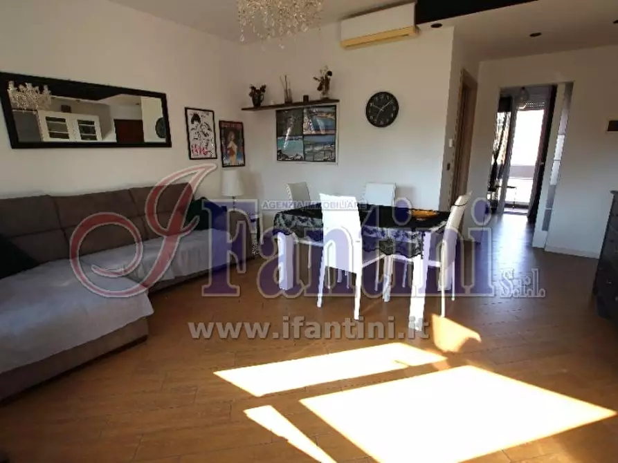 Immagine 4 di Appartamento in vendita  in VIA GRAMSCI 30 a Calderara Di Reno