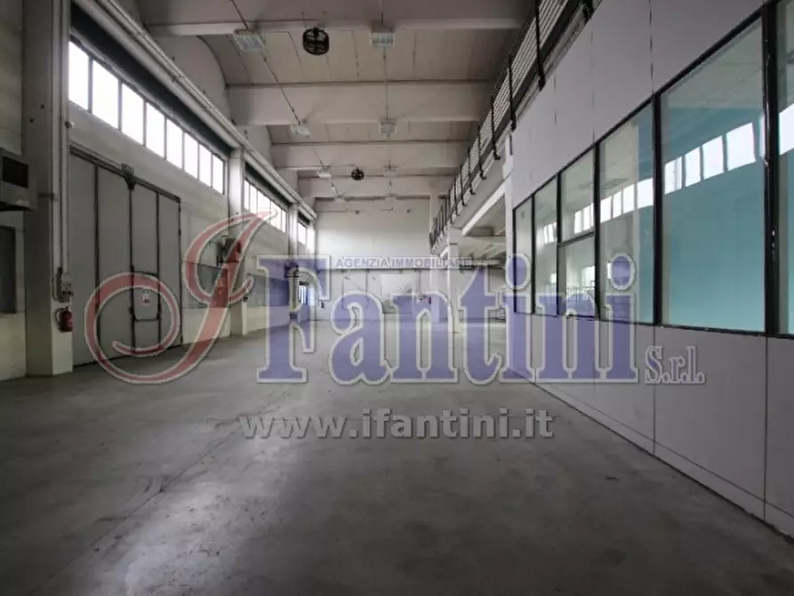 Immagine 3 di Capannone industriale in vendita  in VIA ROMA 110 a Calderara Di Reno
