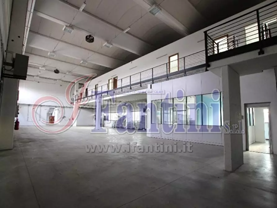 Immagine 4 di Capannone industriale in vendita  in VIA ROMA 110 a Calderara Di Reno