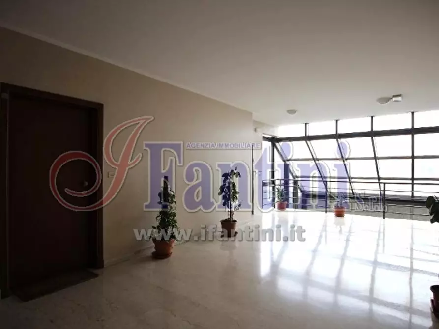 Immagine 4 di Appartamento in vendita  a Calderara Di Reno