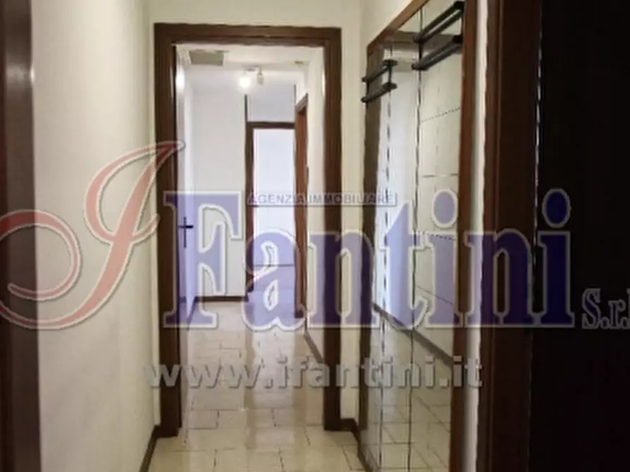 Immagine 14 di Appartamento in vendita  a Calderara Di Reno