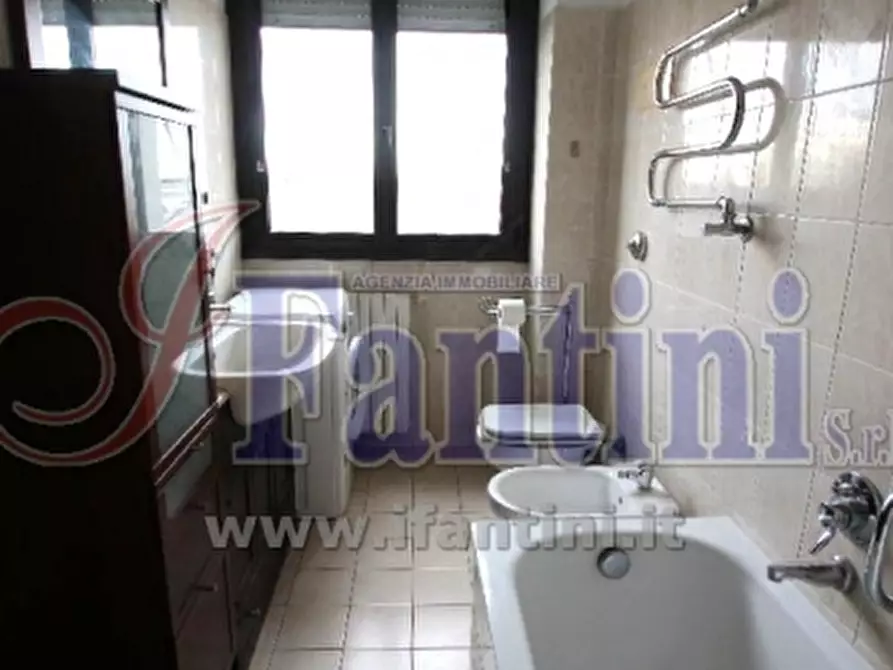 Immagine 21 di Appartamento in vendita  a Calderara Di Reno