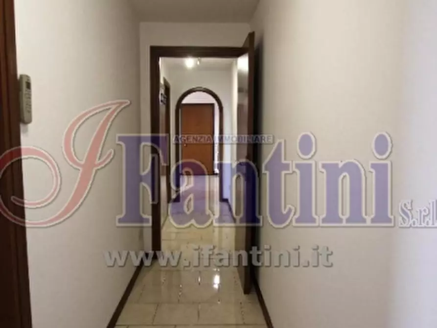 Immagine 23 di Appartamento in vendita  a Calderara Di Reno