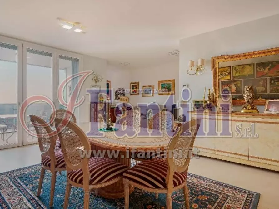 Immagine 15 di Appartamento in vendita  a Castel Maggiore