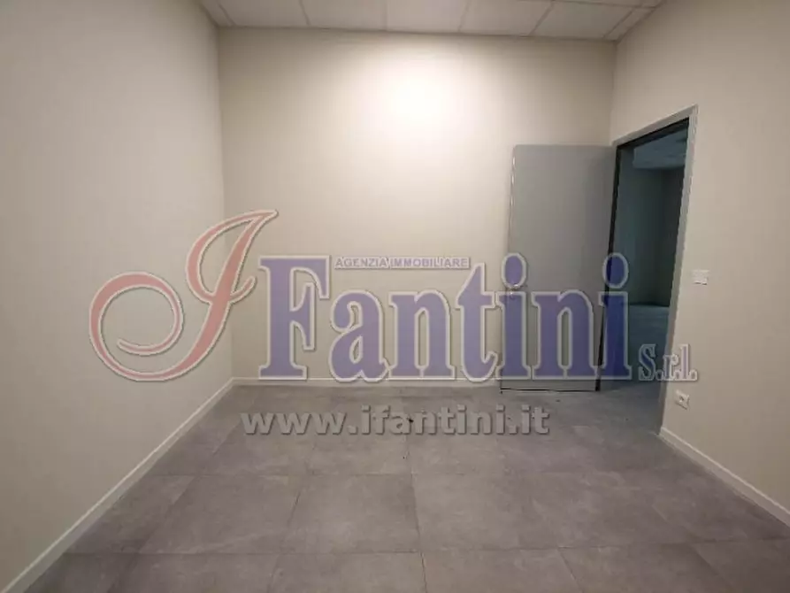 Immagine 11 di Licenza in affitto  in VIA GUGLIELMO MARCONI 9 a Ferrara