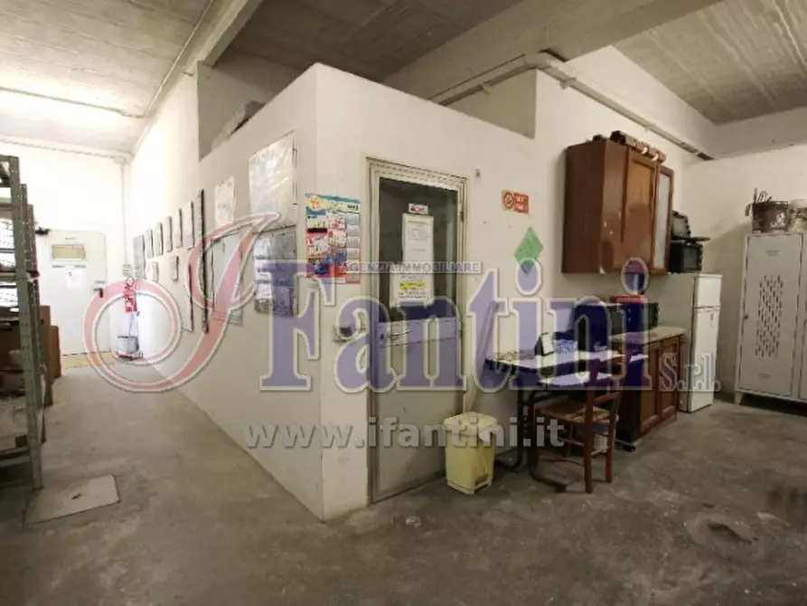 Immagine 20 di Capannone industriale in vendita  in VIA TOGLIATTI a Imola