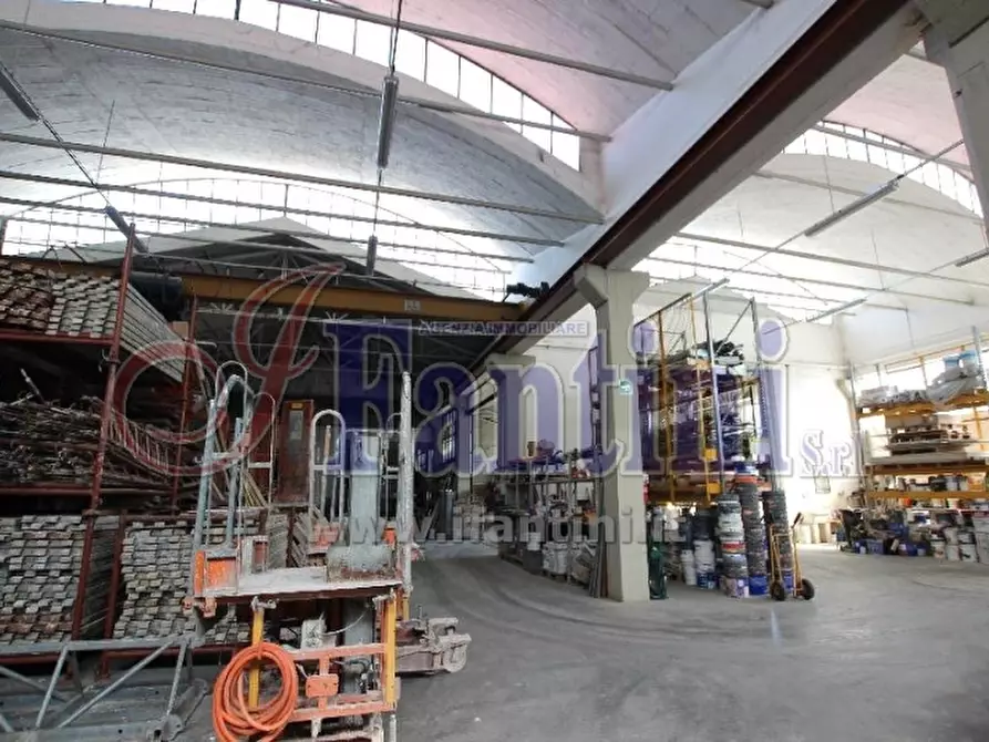 Immagine 28 di Capannone industriale in vendita  in VIA TOGLIATTI a Imola