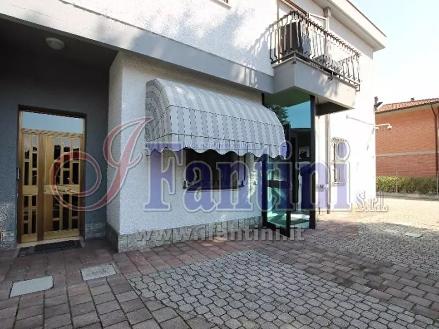 Immagine 5 di Capannone industriale in vendita  in VIA TOGLIATTI a Imola