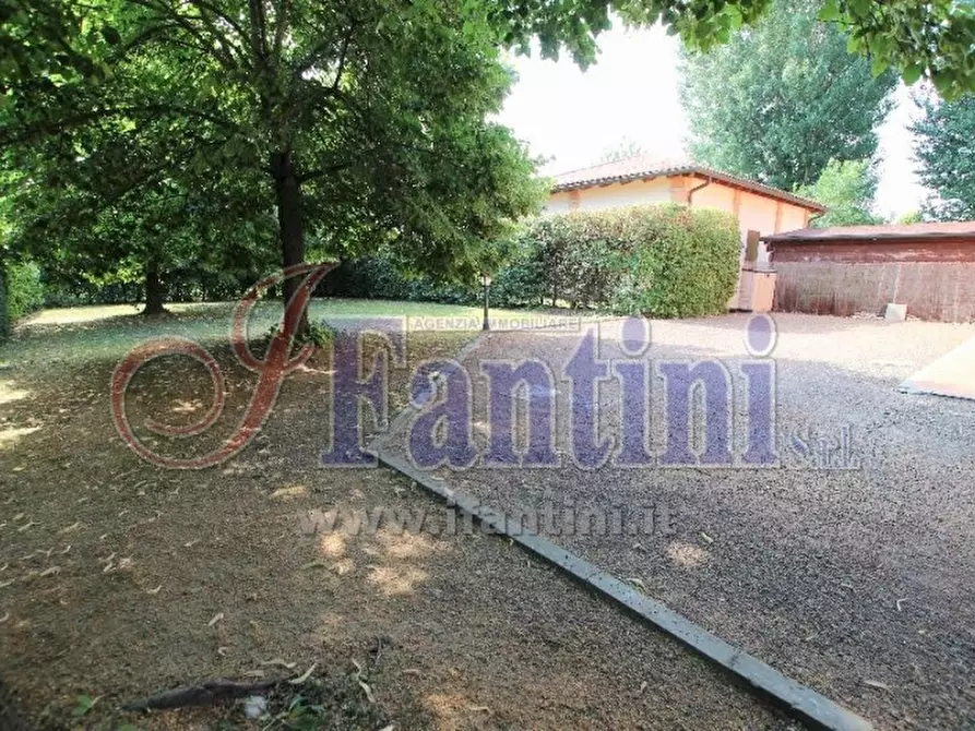 Immagine 4 di Casa semindipendente in vendita  in VIA LONGAROLA 42 a Sala Bolognese