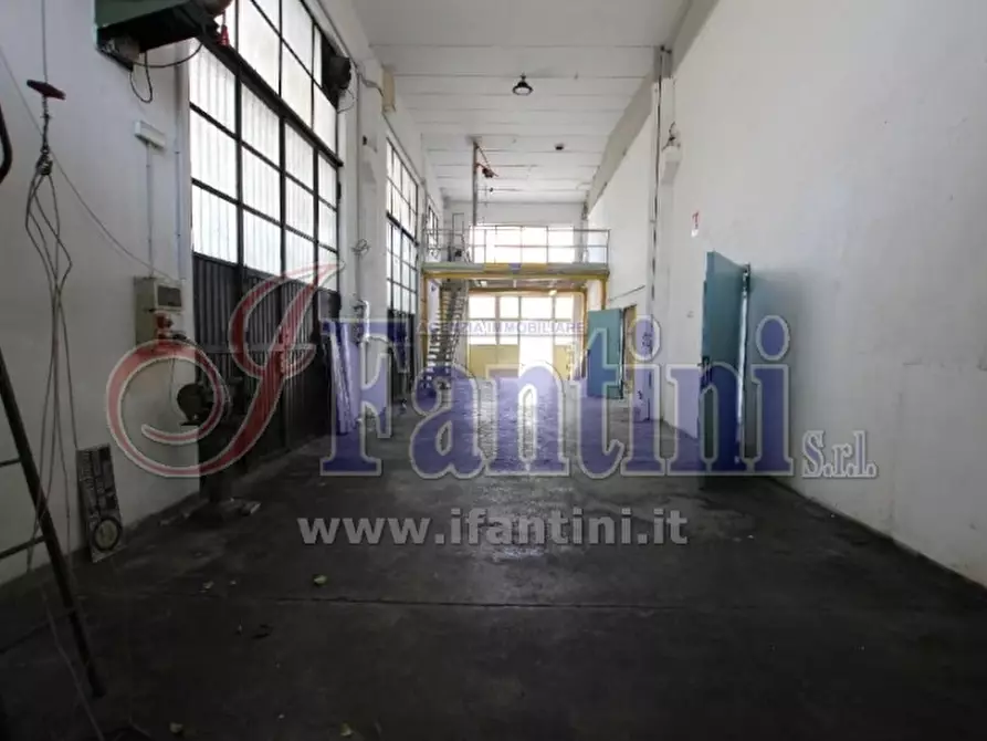 Immagine 7 di Capannone industriale in vendita  in via grassilli 5 a Calderara Di Reno