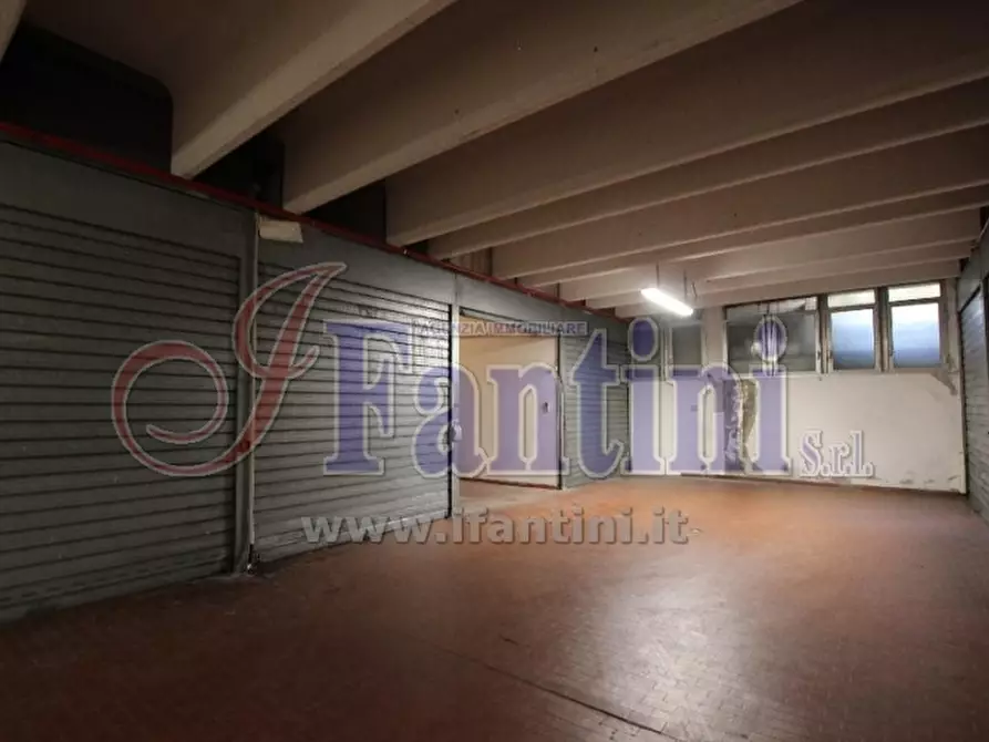 Immagine 5 di Box auto in affitto  a Bologna