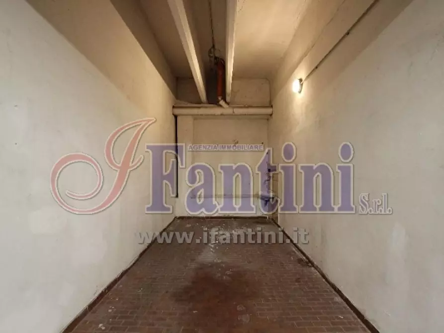 Immagine 9 di Box auto in affitto  a Bologna