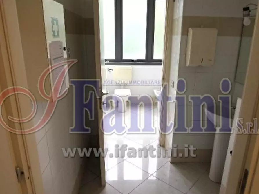 Immagine 16 di Ufficio in affitto  in VIA COLLODI 1 a Calderara Di Reno