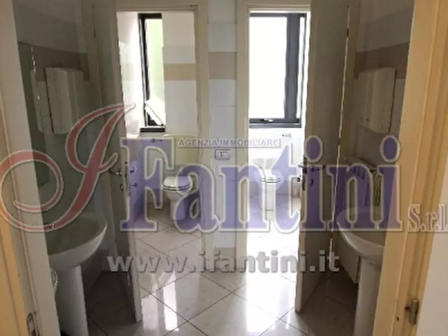 Immagine 17 di Ufficio in affitto  in VIA COLLODI 1 a Calderara Di Reno