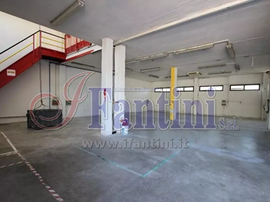 Immagine 37 di Capannone industriale in vendita  in VIA DEL CERCHIO 1 a Calderara Di Reno