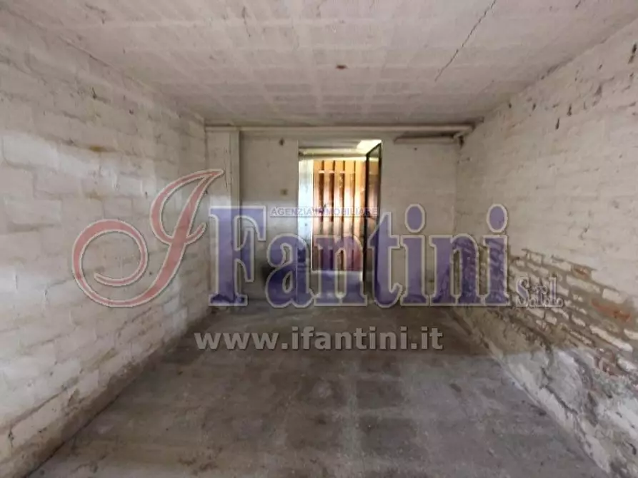Immagine 21 di Appartamento in vendita  a Calderara Di Reno