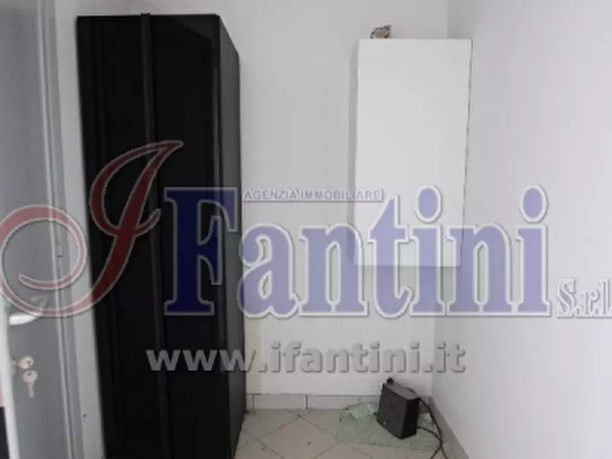 Immagine 14 di Magazzino in affitto  a Zola Predosa