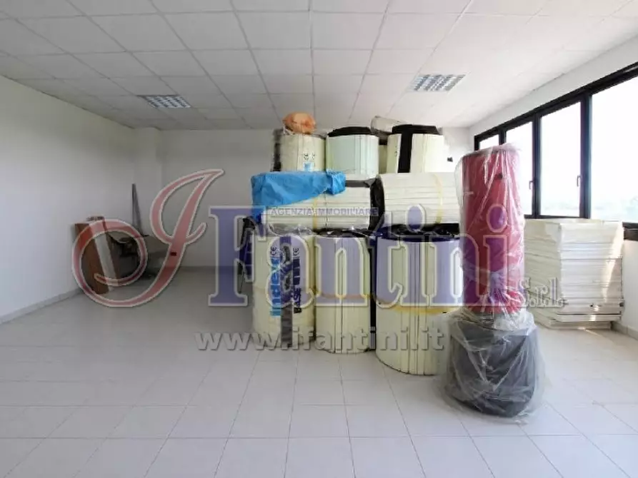 Immagine 25 di Magazzino in affitto  a Zola Predosa