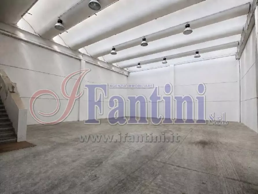 Immagine 7 di Magazzino in affitto  a Zola Predosa