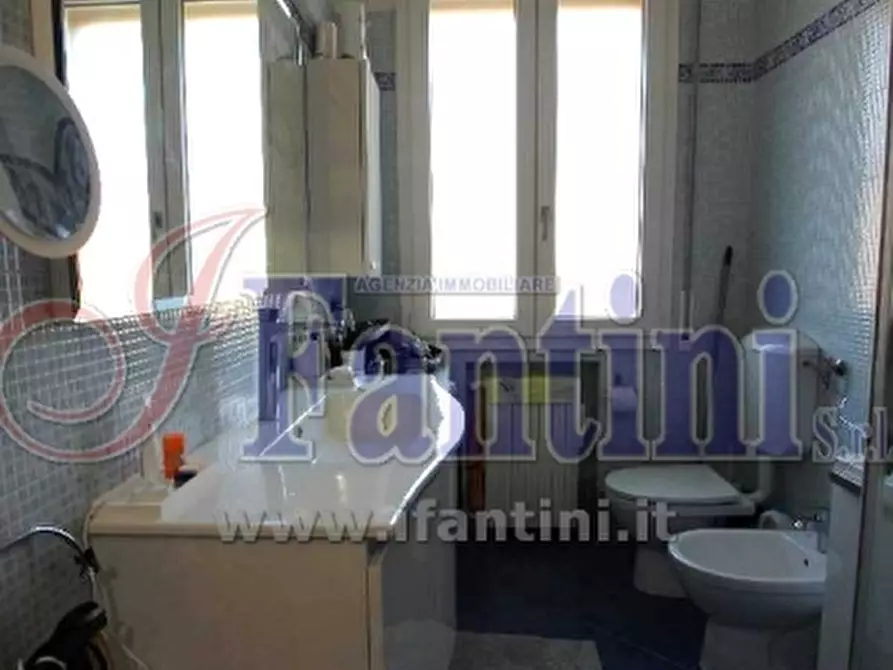 Immagine 19 di Appartamento in vendita  in VIA MERCURIALE 3 a Bologna