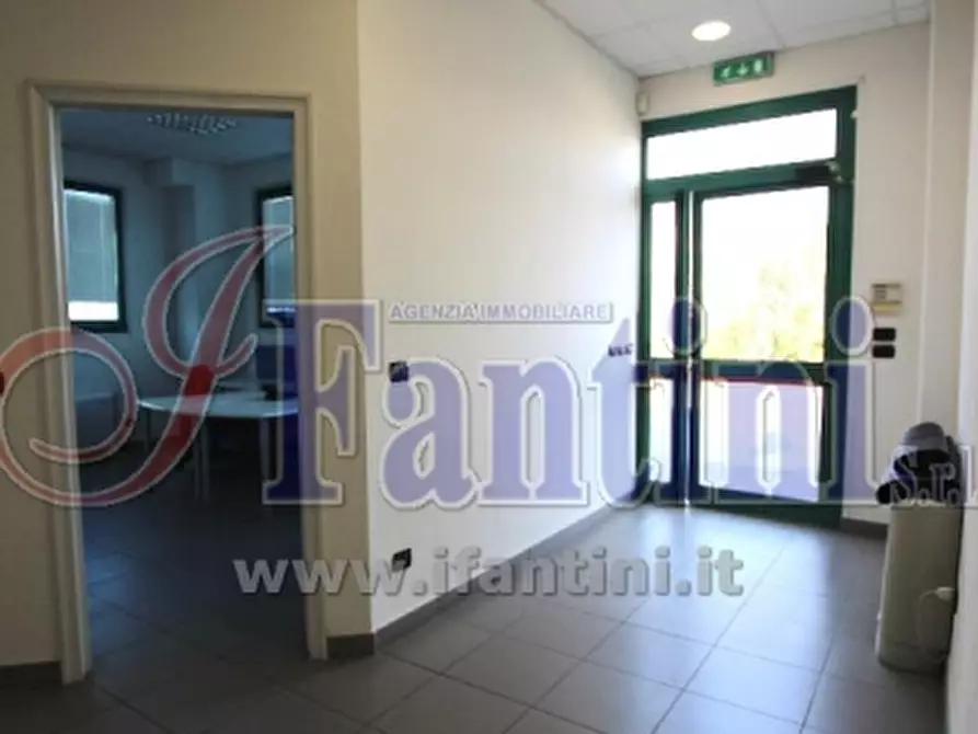 Immagine 3 di Ufficio in affitto  in VIA DEI BERSAGLIERI 140010 a Sala Bolognese