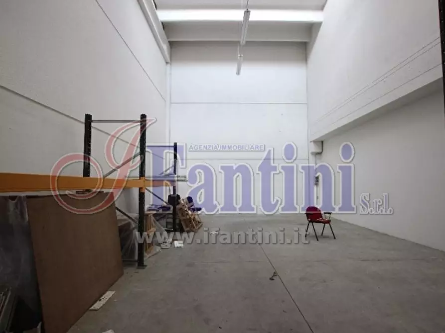 Immagine 34 di Ufficio in affitto  in VIA DEI BERSAGLIERI 140010 a Sala Bolognese