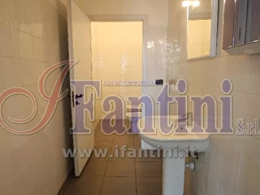 Immagine 7 di Ufficio in affitto  in VIA DEI BERSAGLIERI 140010 a Sala Bolognese