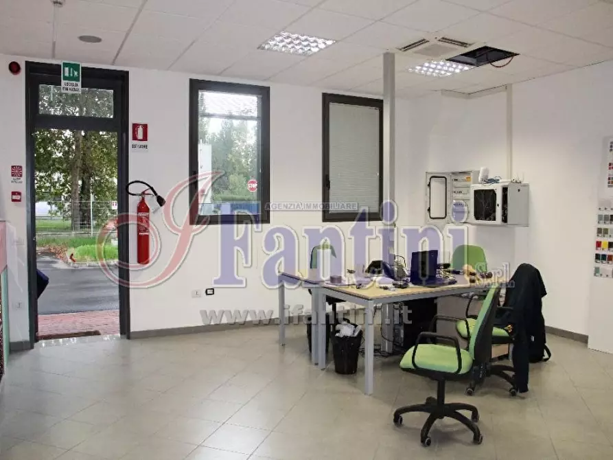 Immagine 13 di Capannone industriale in vendita  a Sala Bolognese
