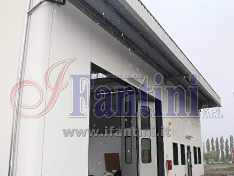 Immagine 6 di Capannone industriale in vendita  a Sala Bolognese
