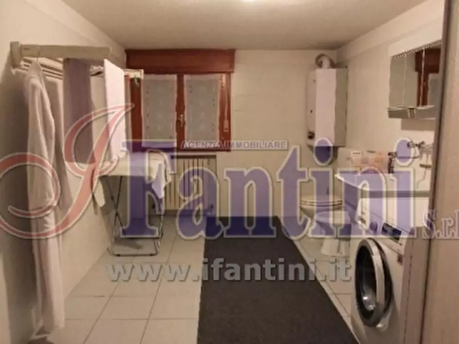 Immagine 9 di Appartamento in vendita  in via friuli 29 a Ozzano Dell'emilia