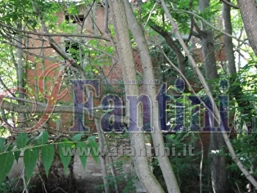 Immagine 12 di Casa colonica in vendita  in VIA GARIBALDI a Calderara Di Reno