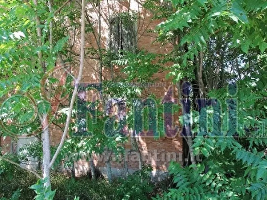 Immagine 10 di Casa colonica in vendita  in VIA GARIBALDI a Calderara Di Reno