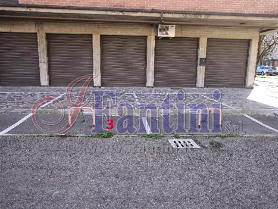 Immagine 2 di Posto auto in vendita  in VIA DON MINZONI 15 a Calderara Di Reno