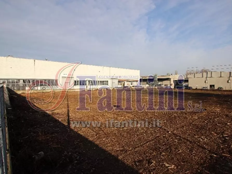 Immagine 6 di Terreno industriale in vendita  a Bologna