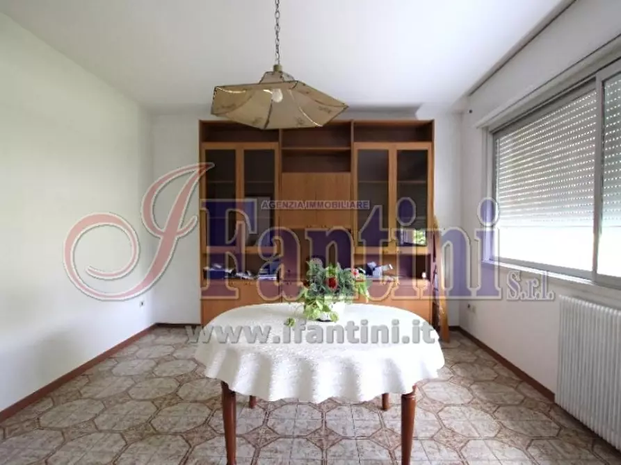 Immagine 1 di Appartamento in vendita  a Calderara Di Reno