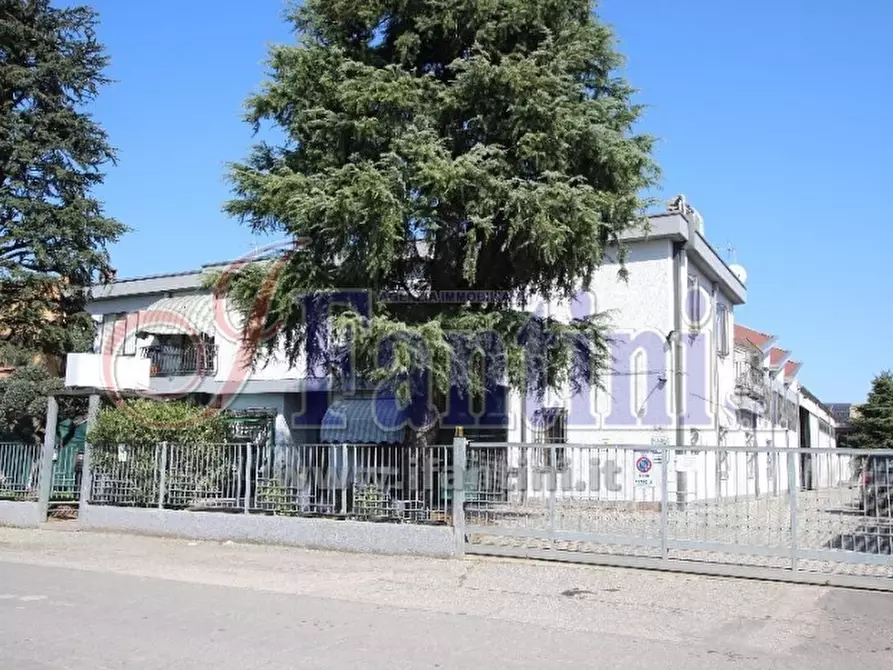 Immagine 1 di Capannone industriale in vendita  in VIA TOGLIATTI a Imola