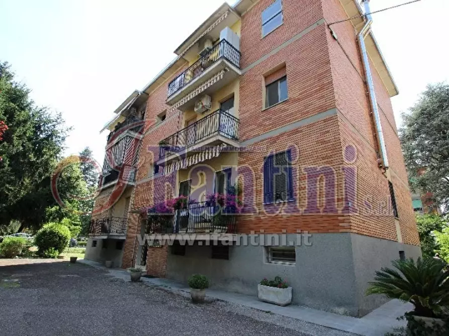 Immagine 1 di Appartamento in vendita  a Calderara Di Reno