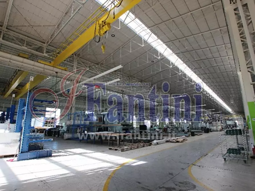 Immagine 1 di Magazzino in affitto  in VIA VALTIERA 1 a Calderara Di Reno