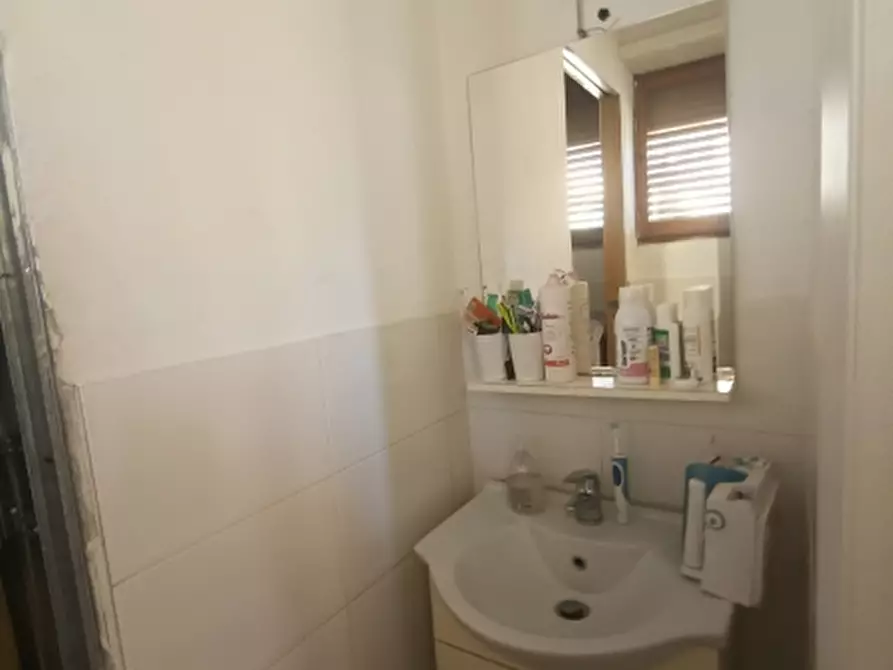 Immagine 13 di Appartamento in vendita  in VIA SAVOIA 17 a Sassari