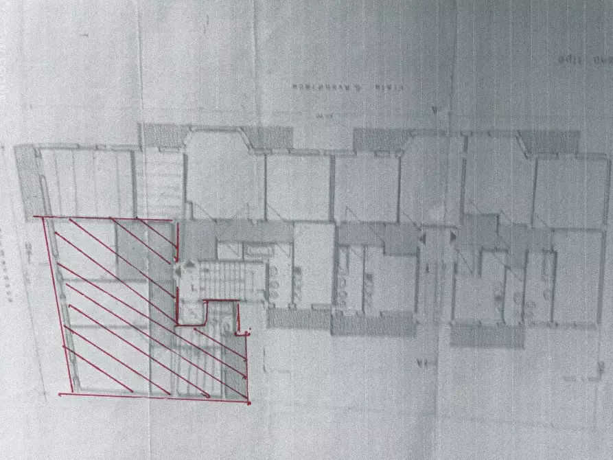 Immagine 38 di Monolocale in vendita  in VIA SANT'AVENDRACE 82 a Cagliari