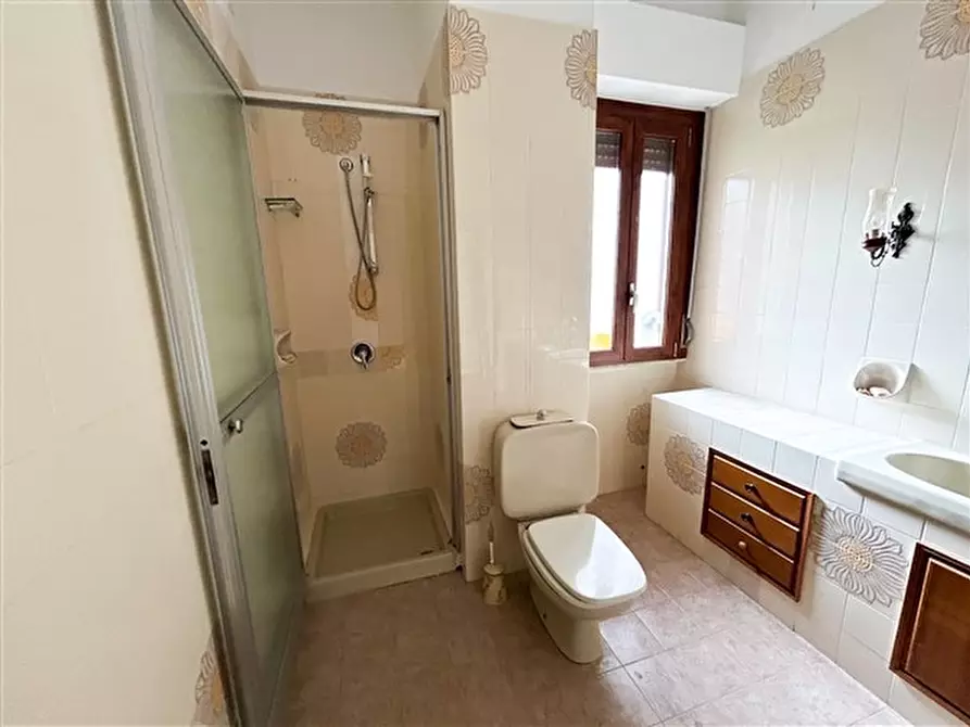 Immagine 10 di Appartamento in vendita  in VIA MASTINO 1 a Sassari